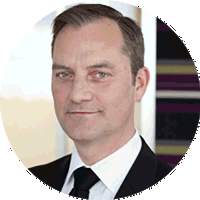 Dr Andrew Schuster